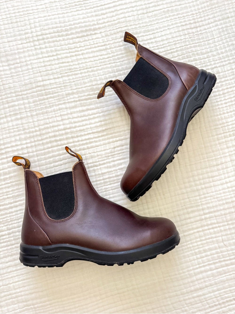 Blundstone Classic Leather Chelsea Boot size 9 - Picture 2 of 8